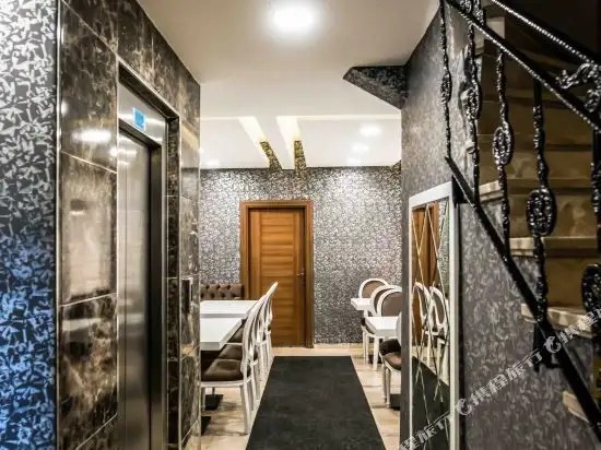 LAZZ CITY HOTEL