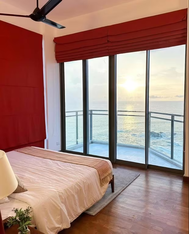 OCEANFRONT CONDOMINIUMS GALLE