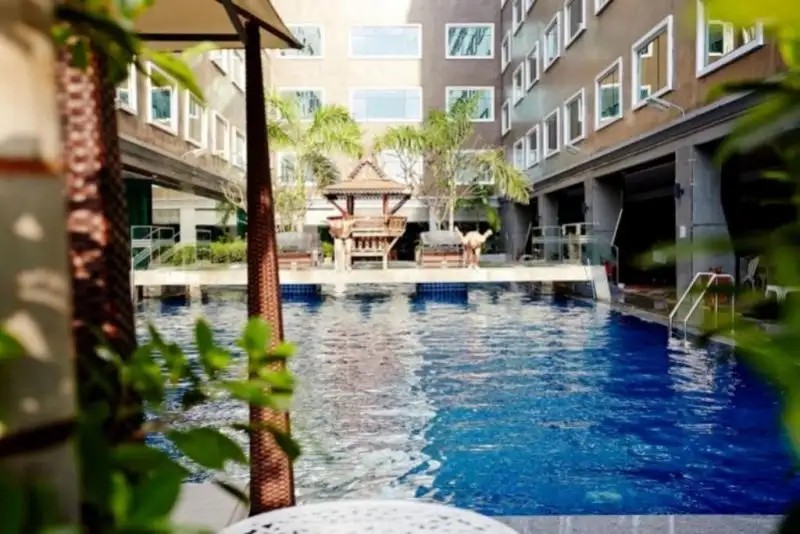 EASE JOMTIEN HOTEL
