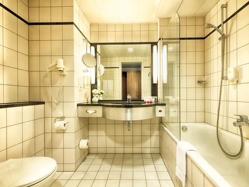 LEONARDO ROYAL HOTEL DUSSELDORF KONIGSALLEE