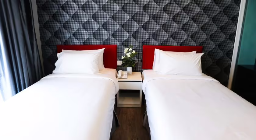 CENANG PLAZA BEACH HOTEL