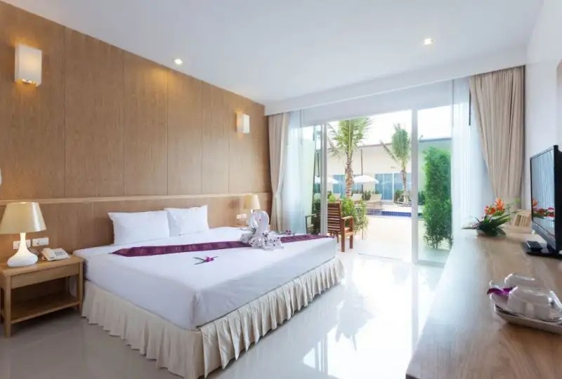 CHALONG PRINCESS POOL VILLA RESORT