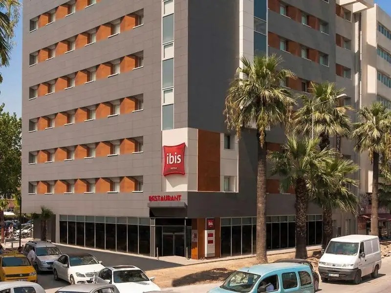 IBIS IZMIR ALSANCAK