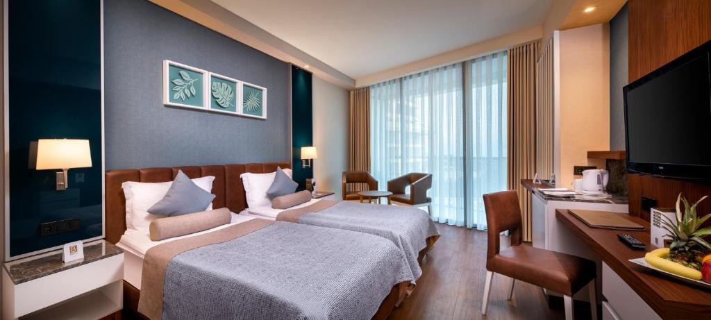 BAIA LARA HOTEL