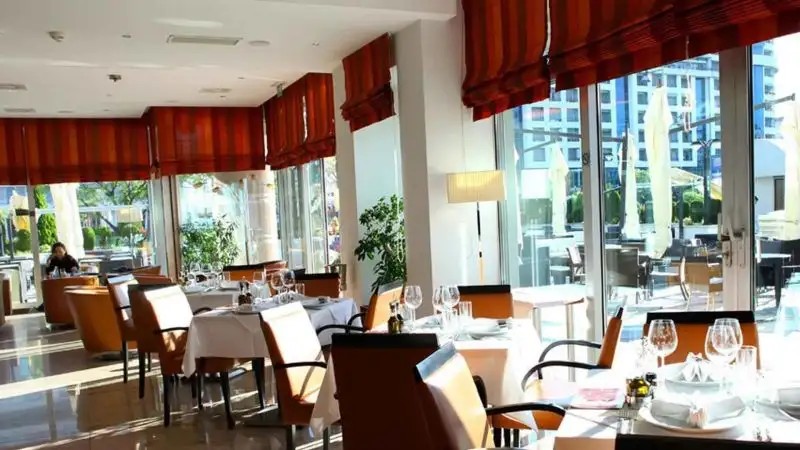 BEST WESTERN PREMIER HOTEL