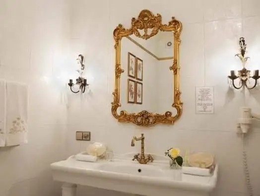 КРОНОН ПАРК ОТЕЛЬ