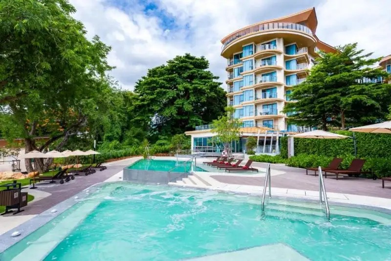 CENTARA SONRISA RESIDENCE & SUITES SRIRACHA
