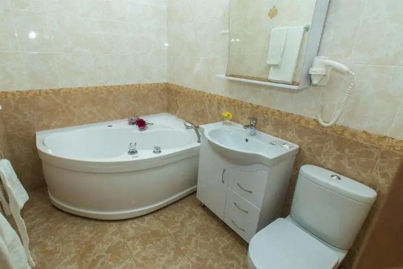 VINOGRAD (ВИНОГРАД)