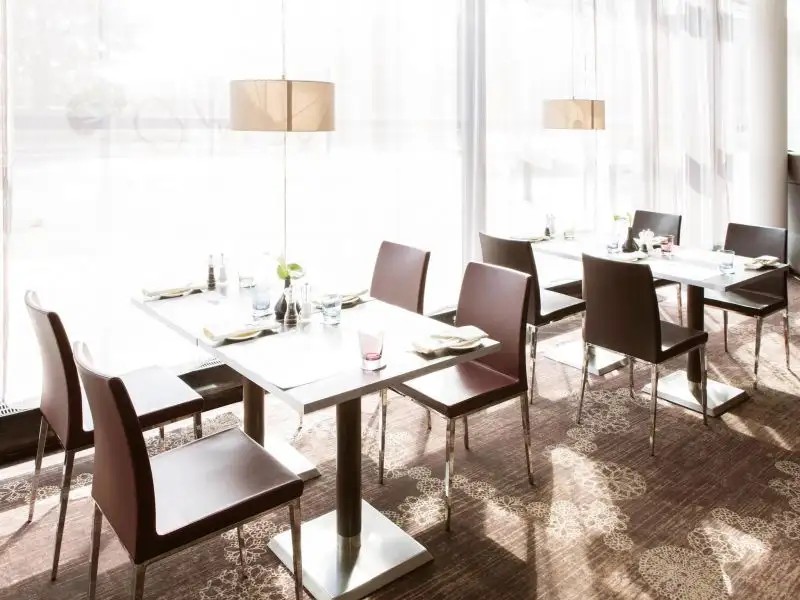 NOVOTEL HAMBURG CITY ALSTER