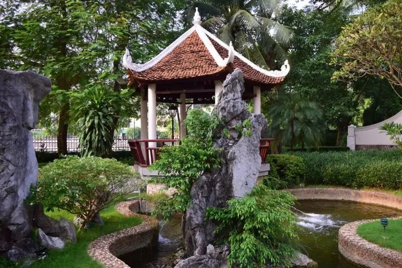 SHERATON HANOI