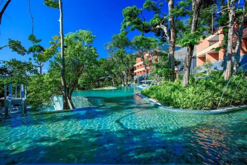 SRI PANWA PHUKET - YAYA POOL SUITE BULDING
