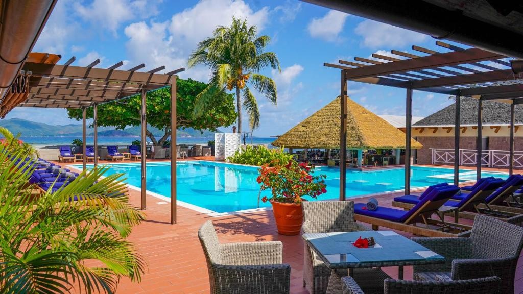 LA DIGUE ISLAND LODGE
