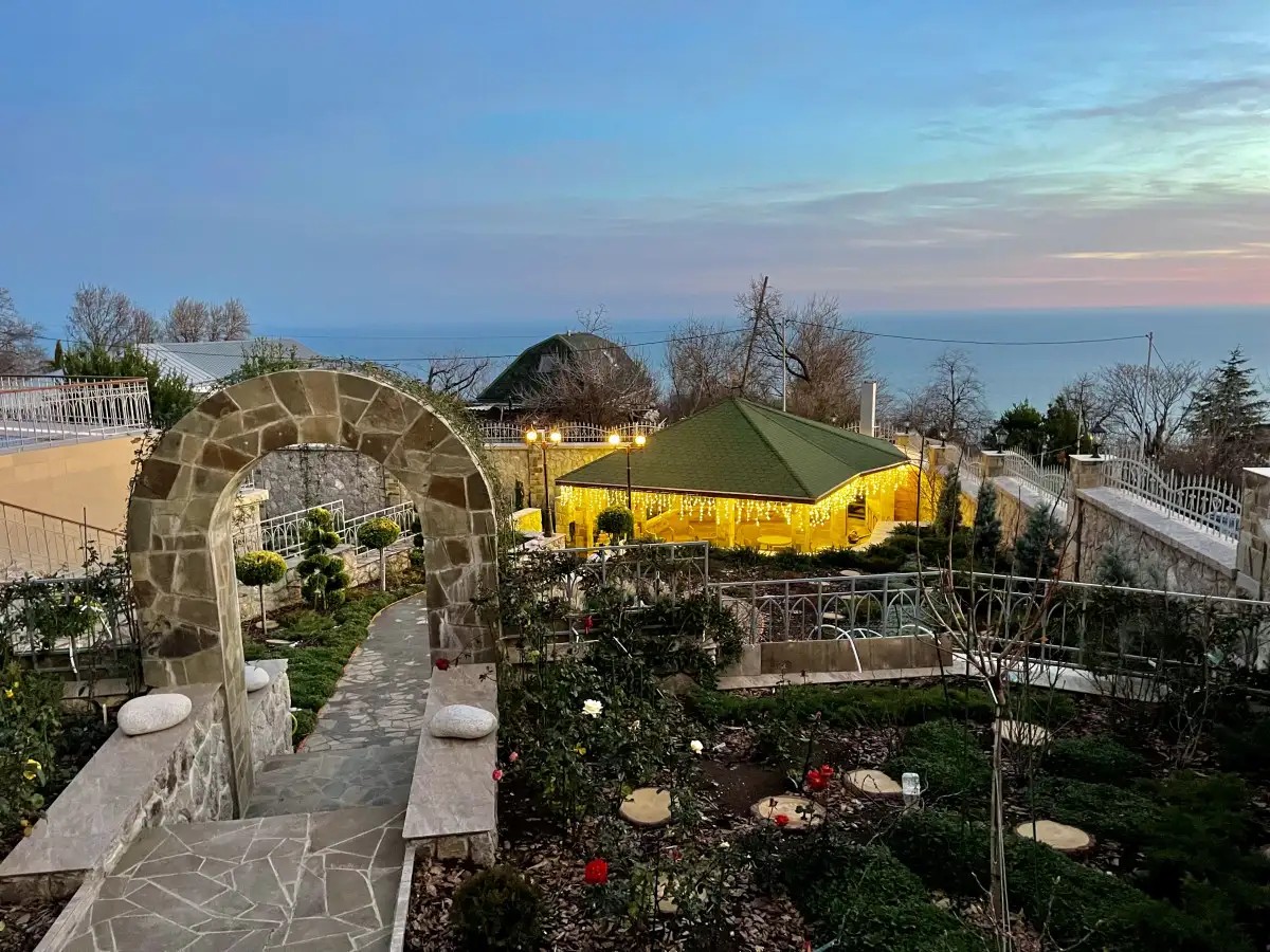 ЗАМОК