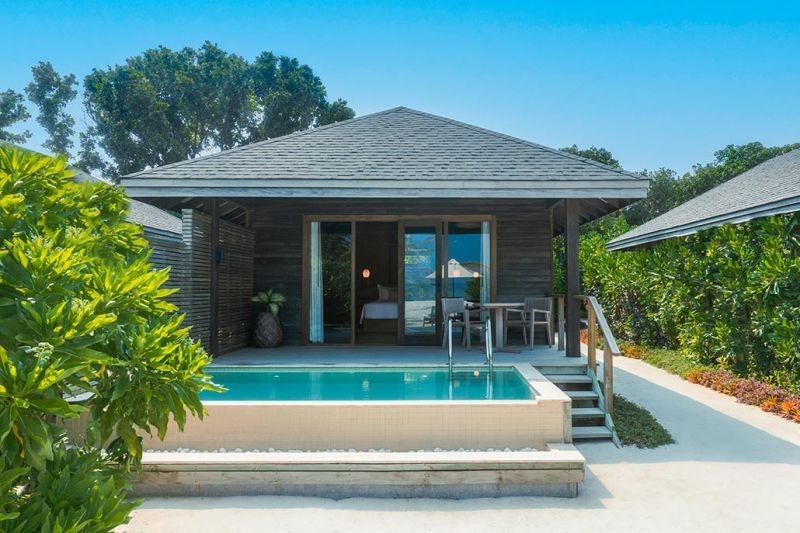 dheru beach pool villa