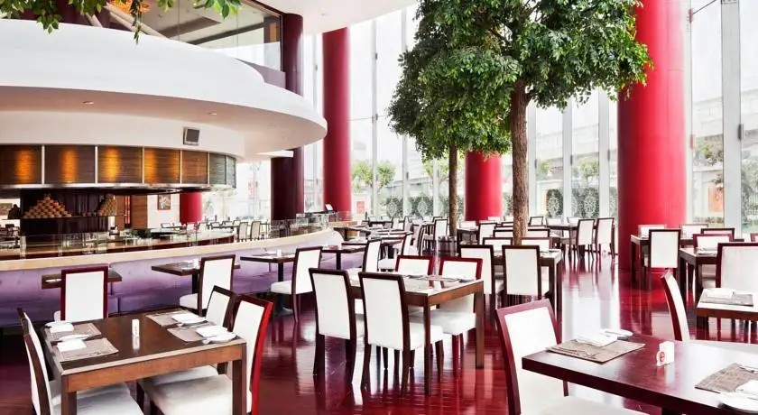 CROWNE PLAZA SHANGHAI PUDONG