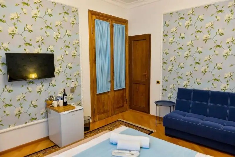 SANAPIRO HOTEL KUTAISI