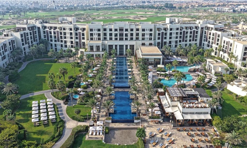 PARK HYATT ABU DHABI HOTEL & VILLAS