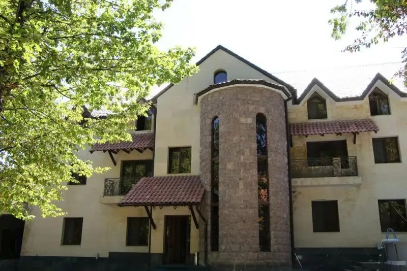 TSAGHKATUN