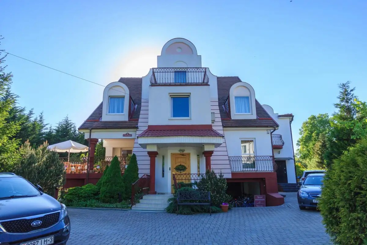 ВИЛЛА СЕВЕРИН (VILLA SEVERIN)