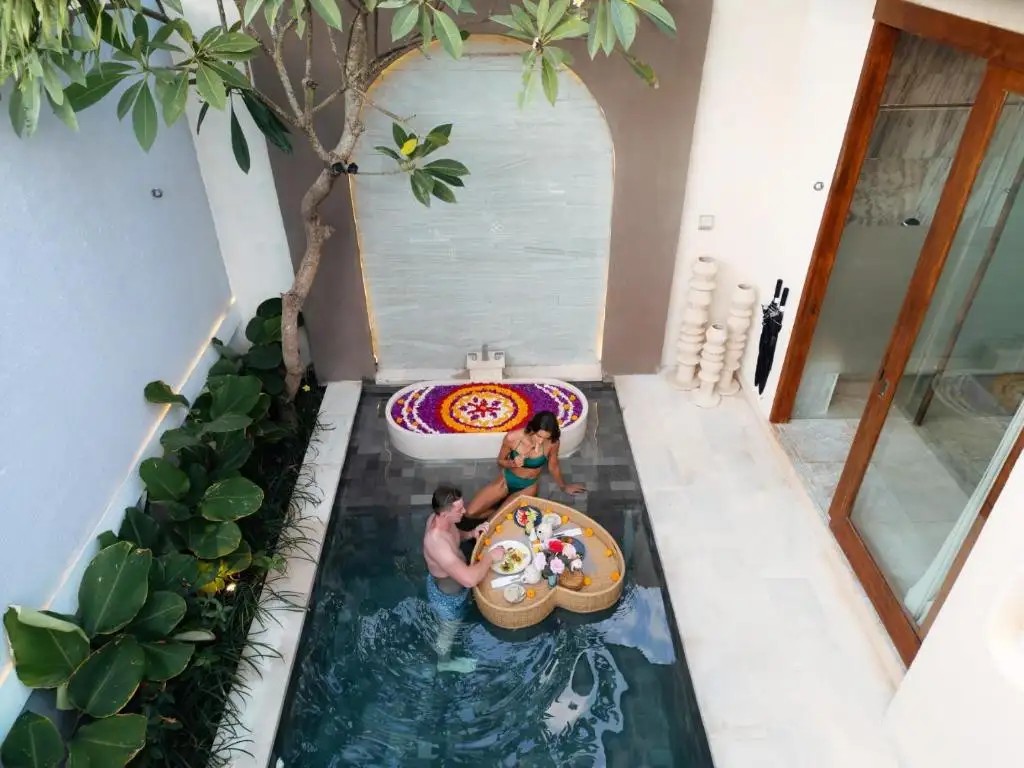 ASTERA SEMINYAK