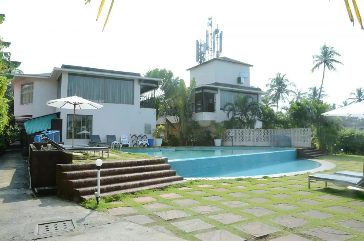 O HOTEL