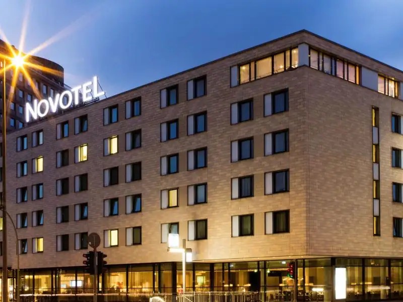NOVOTEL HAMBURG CITY ALSTER
