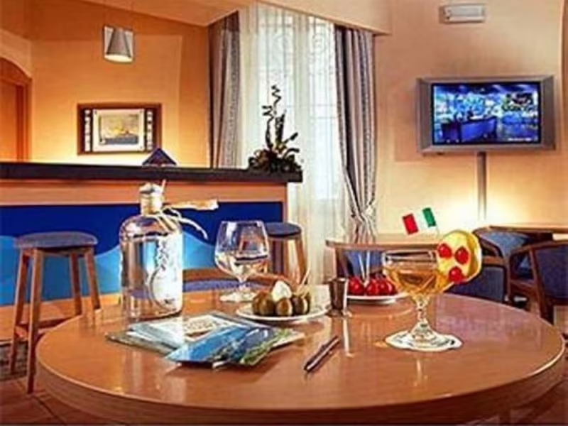 IBIS STYLES NAPOLI GARIBALDI (EX. MERCURE NAPOLI GARIBALDI)
