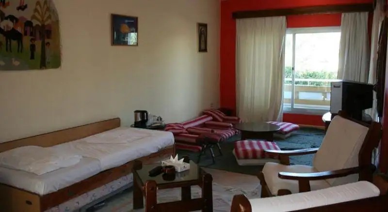 OONAS DIVE CLUB
