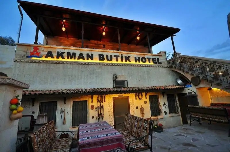 AKMAN