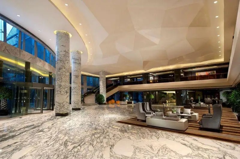 HILTON HONGQIAO