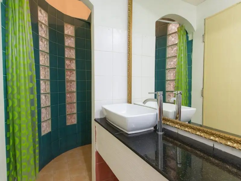 CONNECT GUESTHOUSE