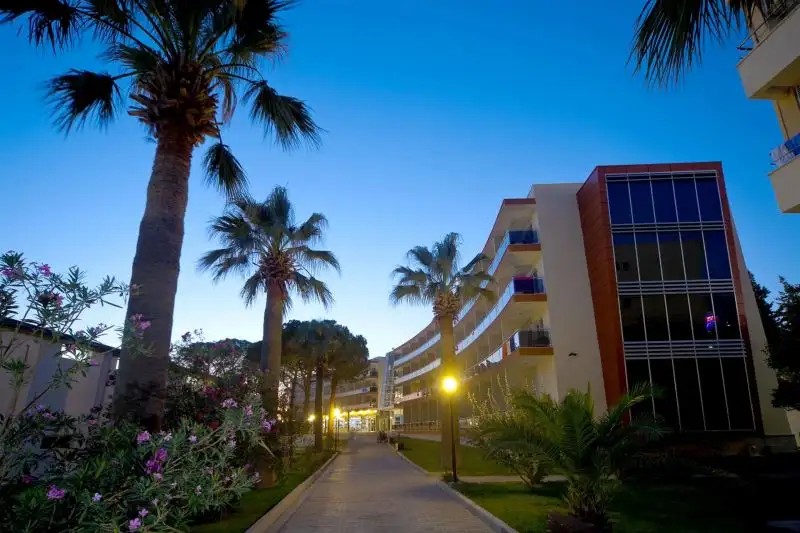 ROYAL BEACH CLUB (EX. GRAND SAHINS GUMULDUR RESORT)