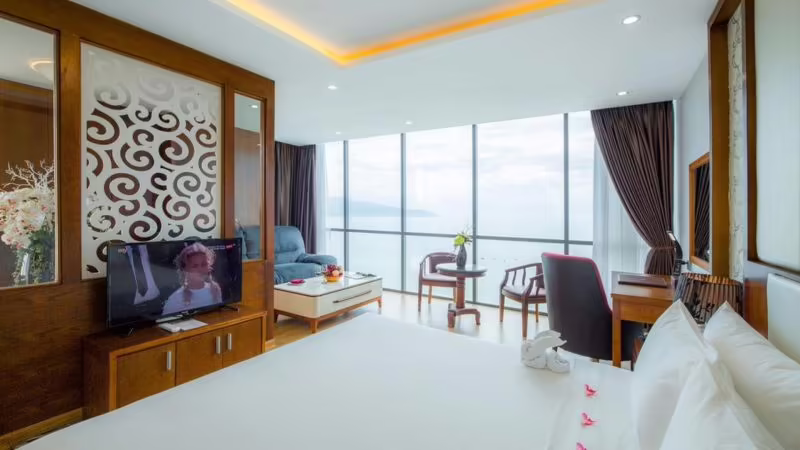 LE HOANG BEACH HOTEL DANANG