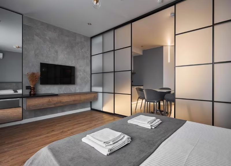 SEA APARTMENTS