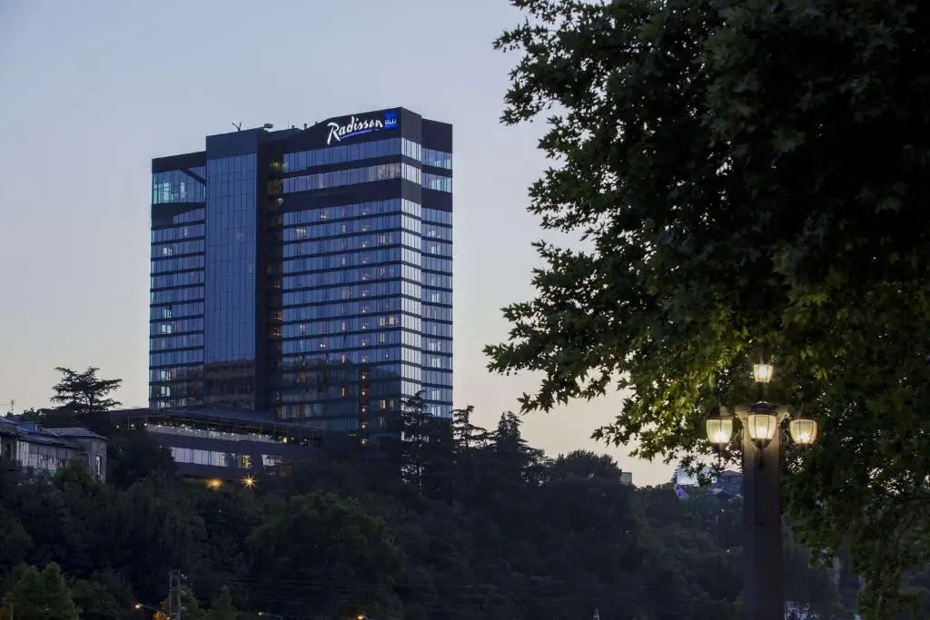 RADISSON BLU IVERIA