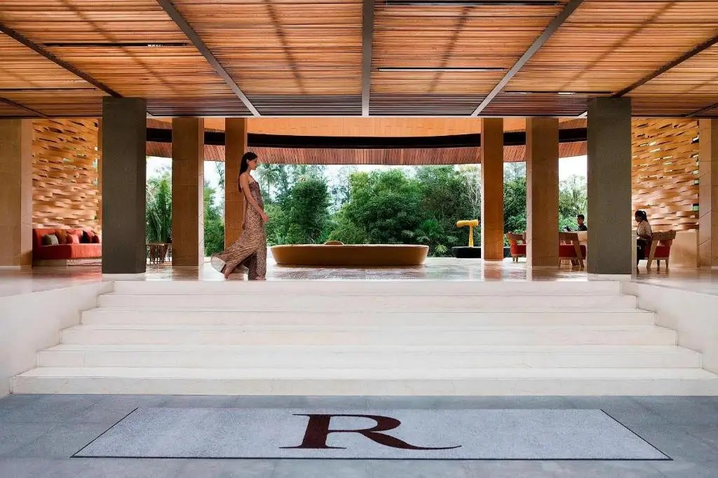 RENAISSANCE PHUKET RESORT & SPA