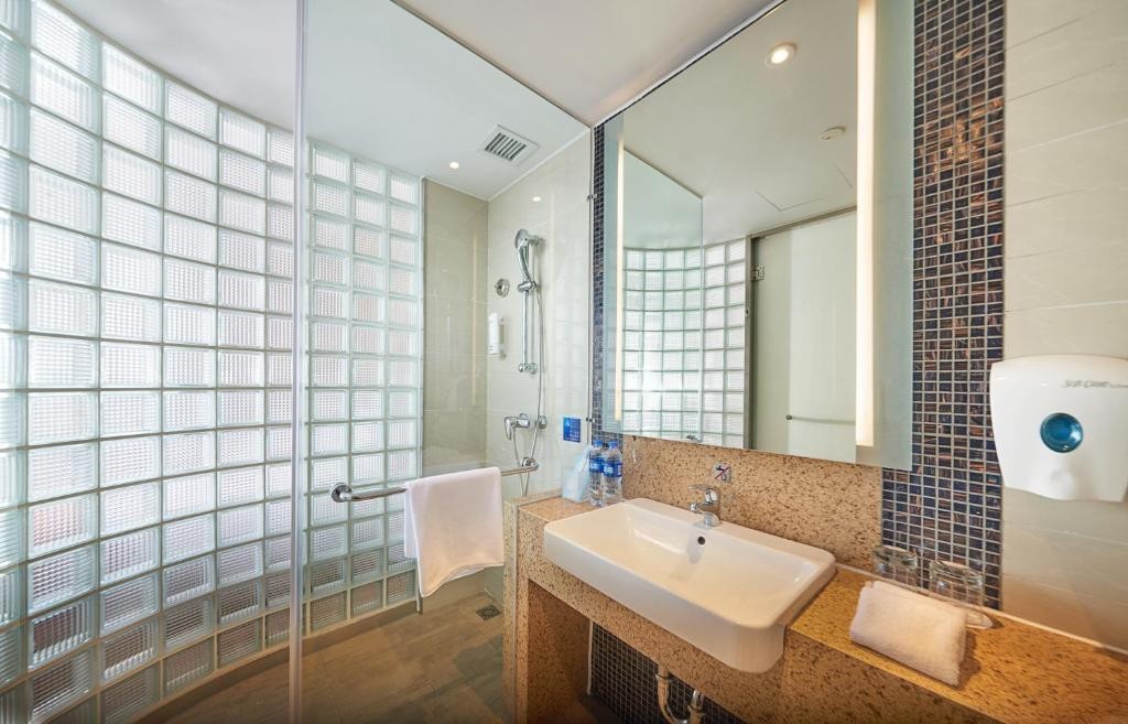 HOLIDAY INN EXPRESS SHANGHAI JIADING INDUSTRY PARK