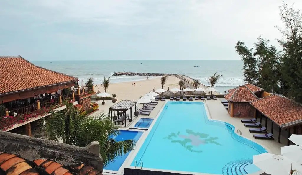 POSHANU RESORT