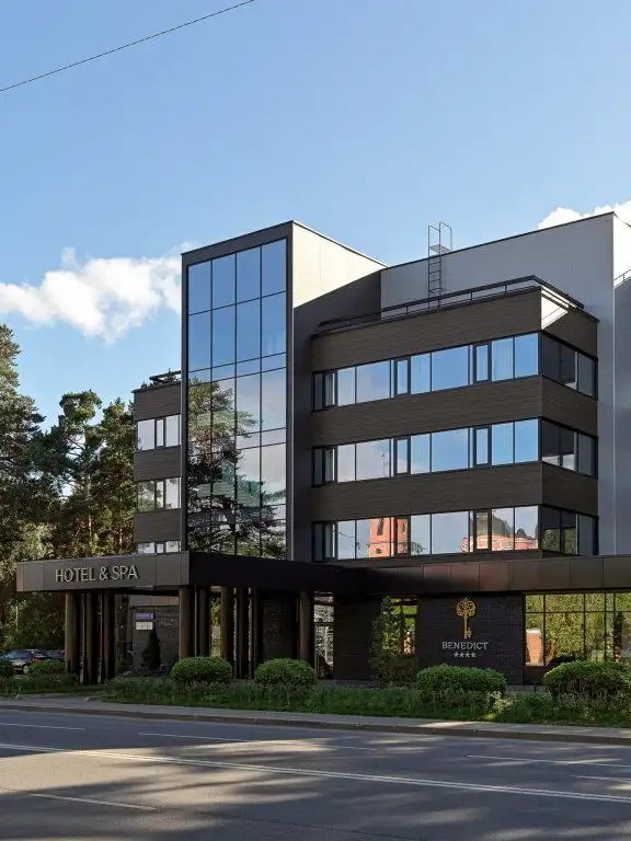 BENEDICT HOTEL & SPA