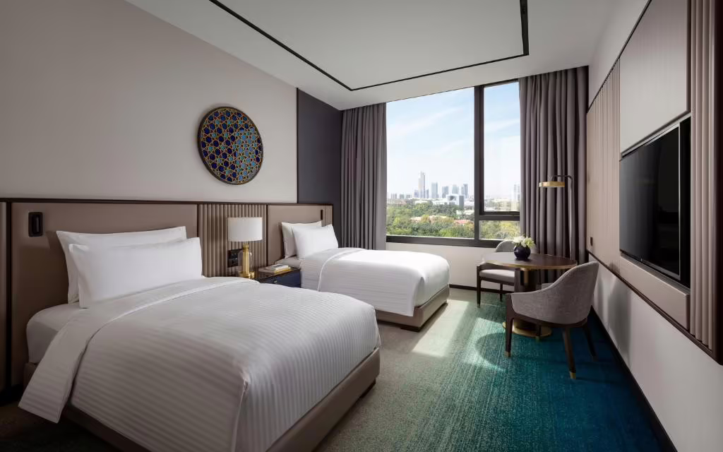 INTERCONTINENTAL