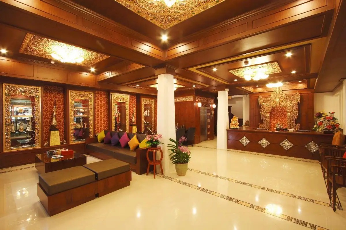 RAYABURI HOTEL PATONG