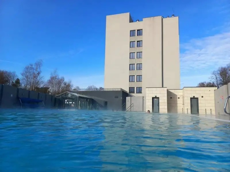 BADEN SPA KOLIBRI