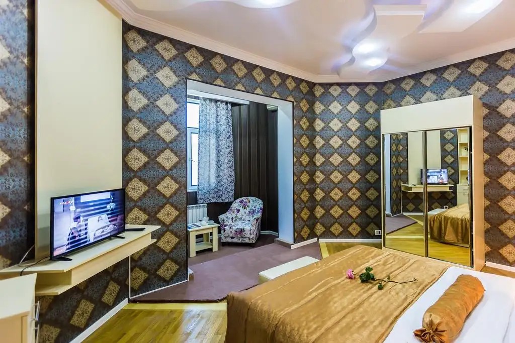 VANIA HOTEL