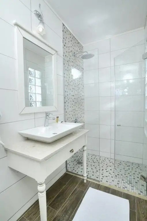 ALBEON HOTEL