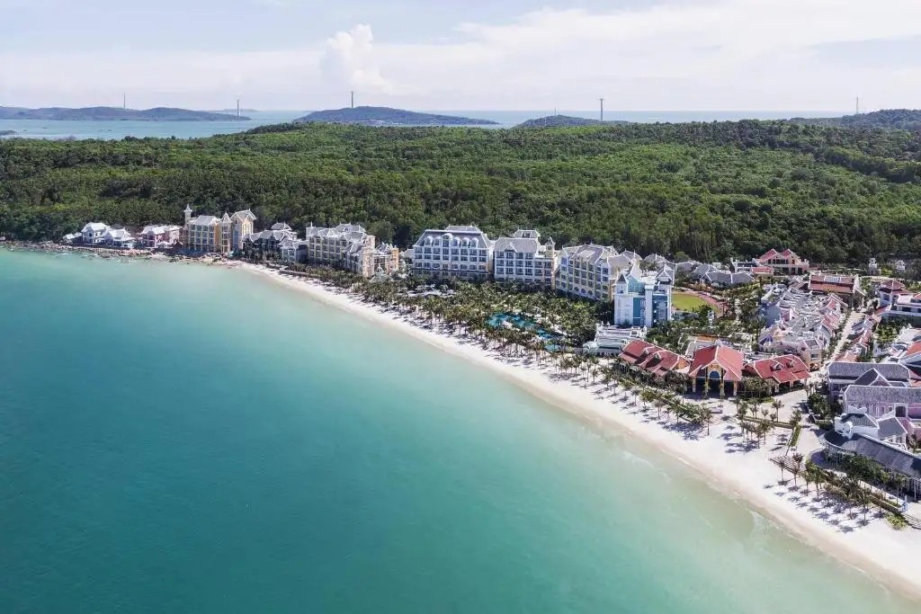 JW MARRIOTT PHU QUOC EMERALD BAY RESORT & SPA