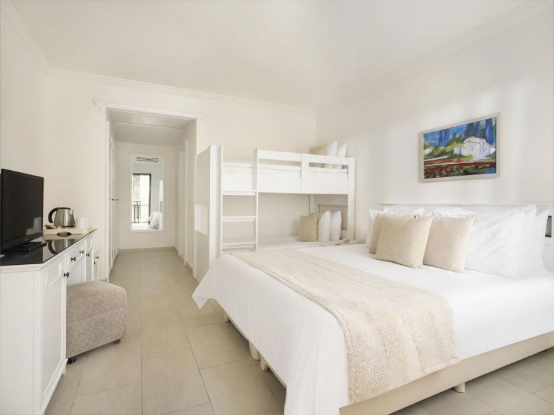 standard with bunkbed