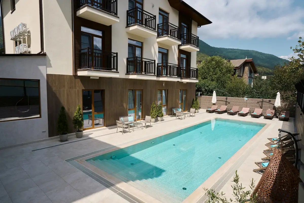 ALBA INN APARTMENTS (АЛЬБА ИНН)