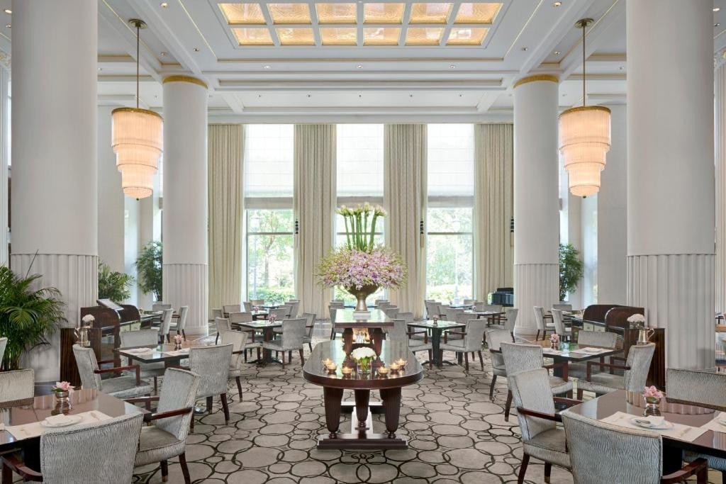 THE PENINSULA SHANGHAI