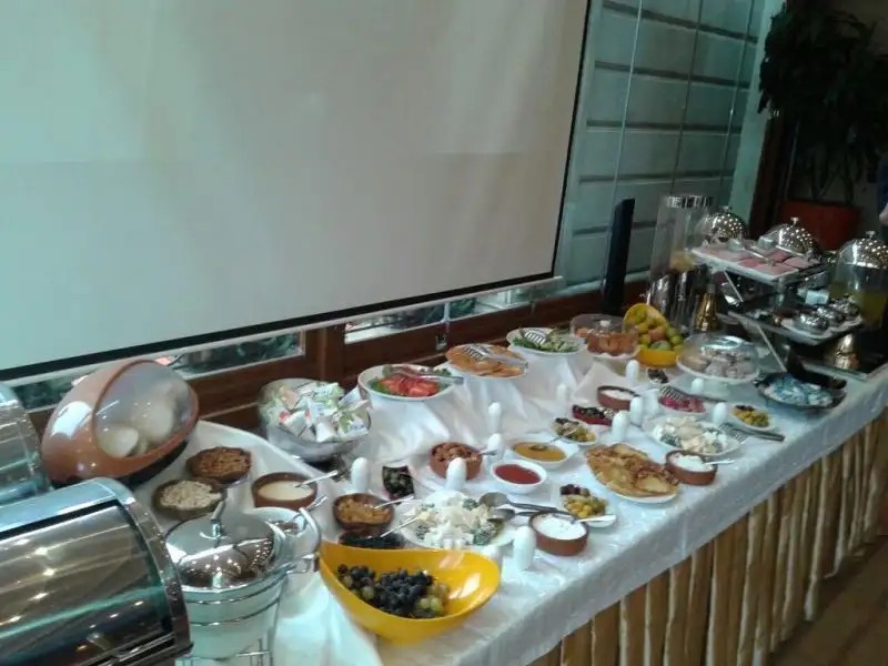 THE LAKE PALACE BAKU