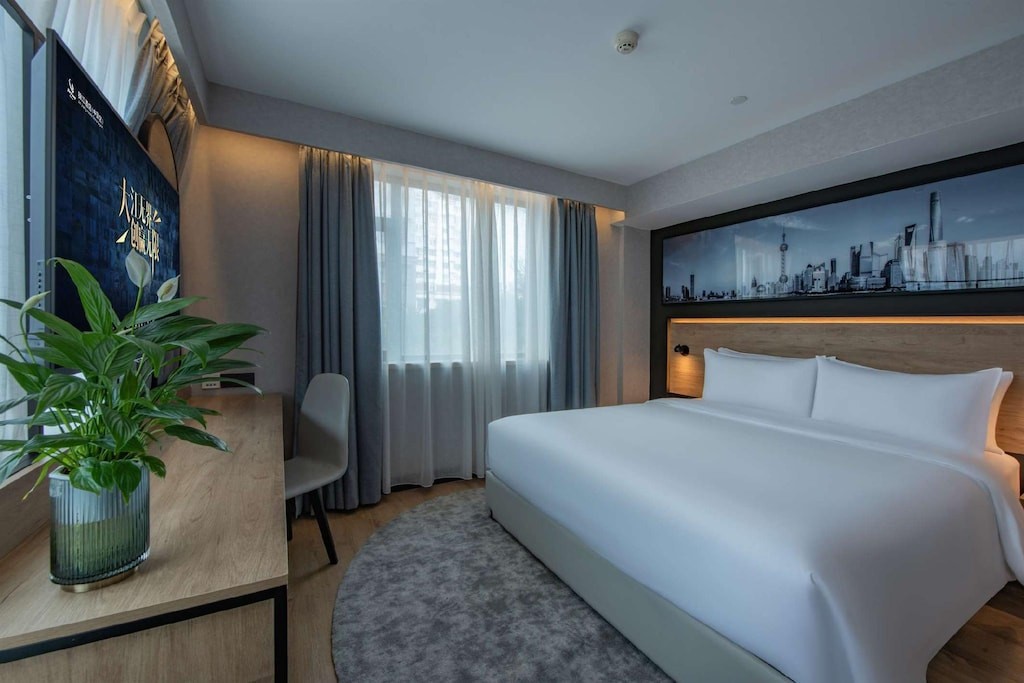 PARK INN HOTEL (SHANGHAI GLOBAL HARBOR)